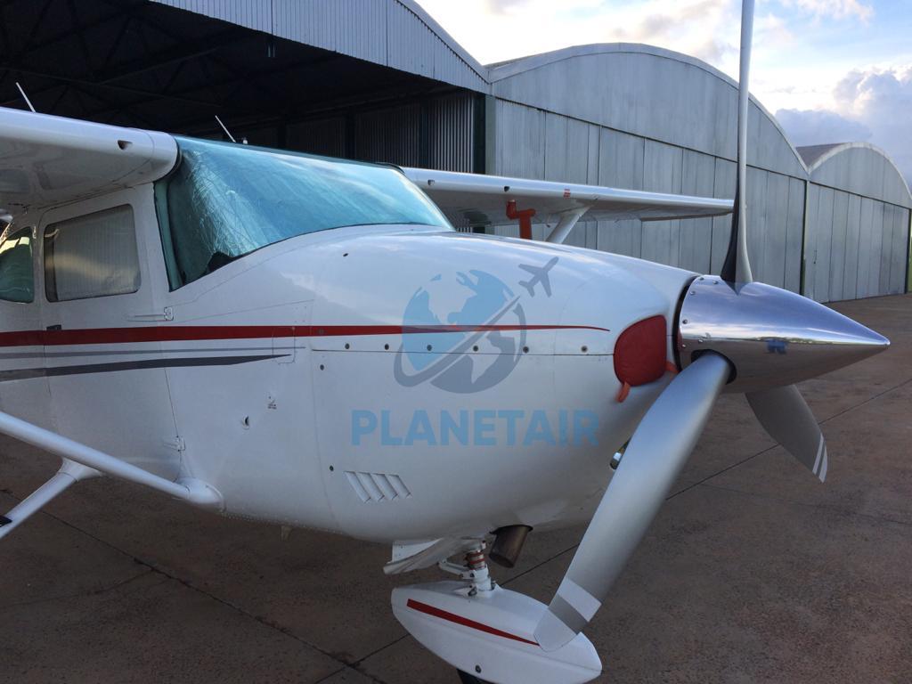 Cessna Aircraft 182P Skylane – Ano 1974 – 4.560 H.T.