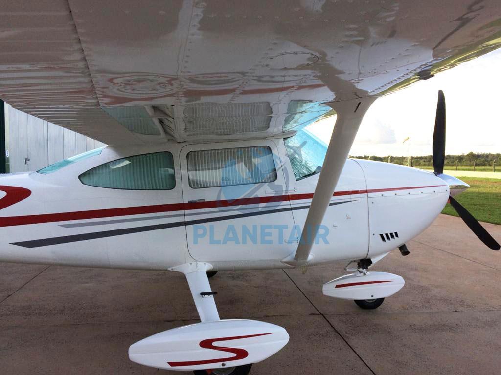 Cessna Aircraft 182P Skylane – Ano 1974 – 4.560 H.T.