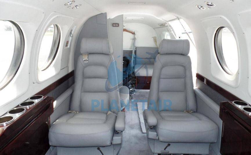 Beechcraft King Air C90B – Ano 1998 – 4.386 H.T.