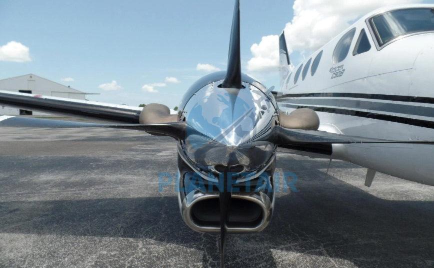 Beechcraft King Air C90B – Ano 1998 – 4.386 H.T.