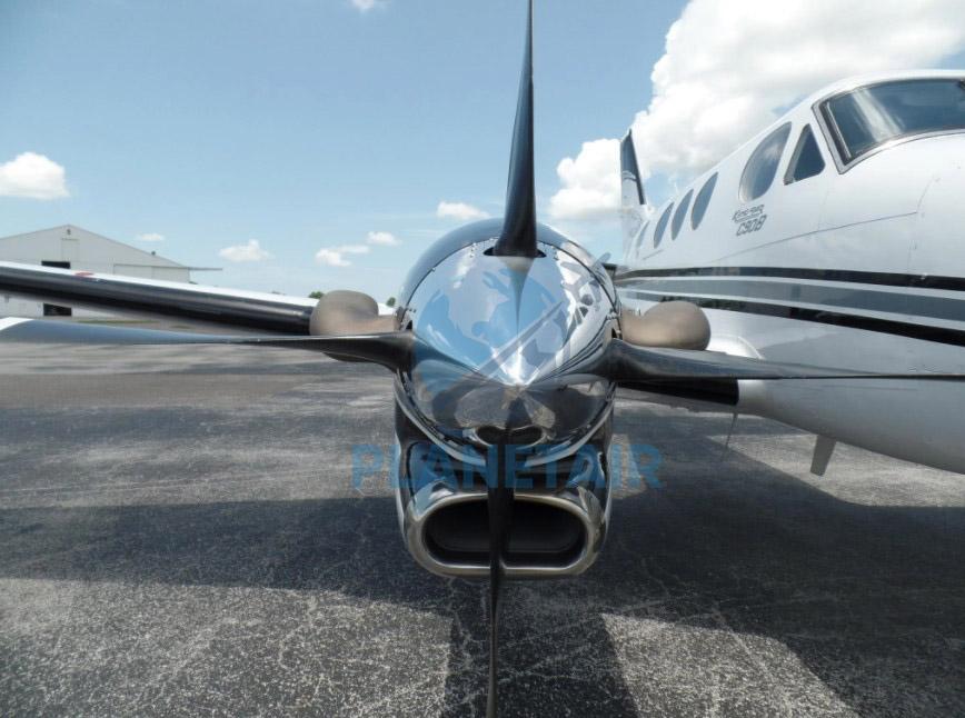 Beechcraft King Air C90B – Ano 1998 – 4.386 H.T.