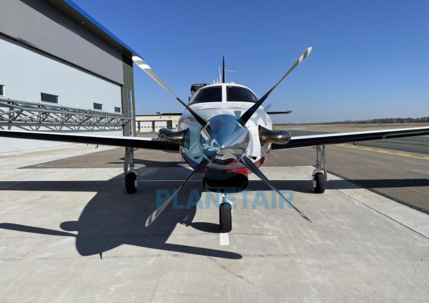 PIPER JETPROP PA-46 – Ano 2002 – 4.455 H.T.