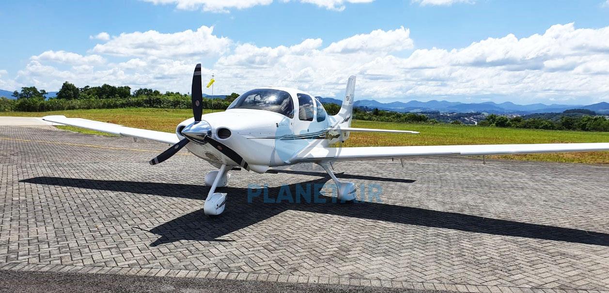 Cirrus SR20 G3 – Ano 2008 – 2950 Horas Totais