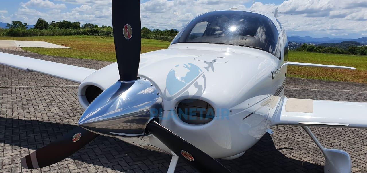 Cirrus SR20 G3 – Ano 2008 – 2950 Horas Totais