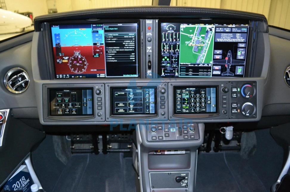 Cirrus Vision SF50 – Ano 2018 – 364 Horas Totais