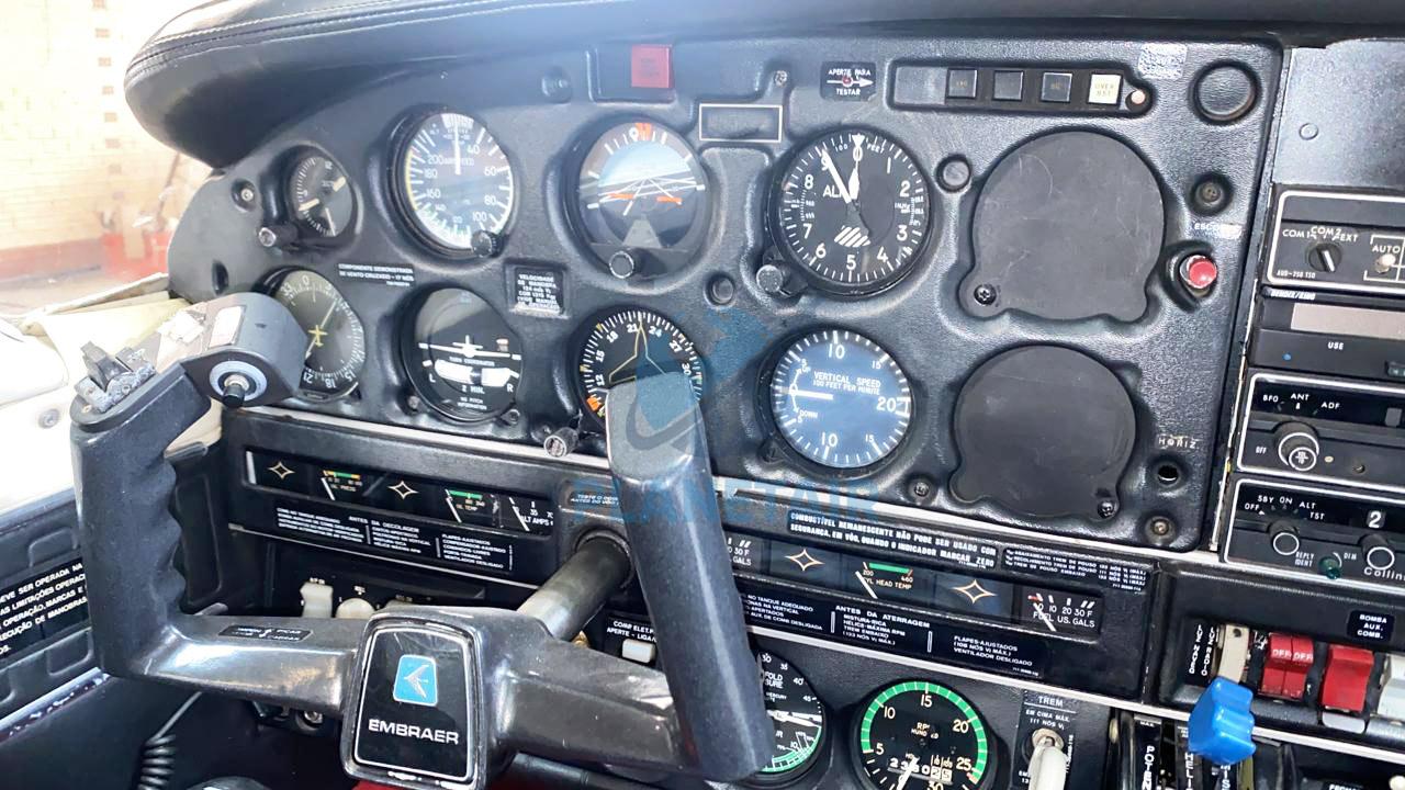 Embraer Corisco Turbo – EMB711ST – Ano 1981 – 2.079 Horas Totais