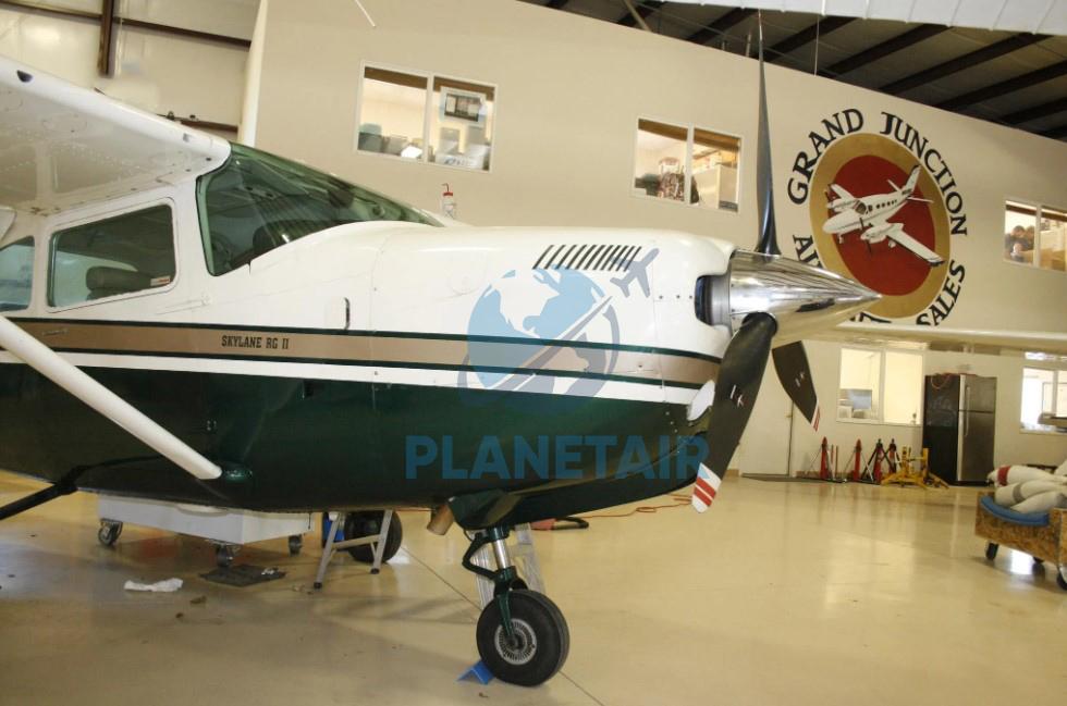 CESSNA R182RG SKYLANE – ANO – 1979 –  2.877 H.T.