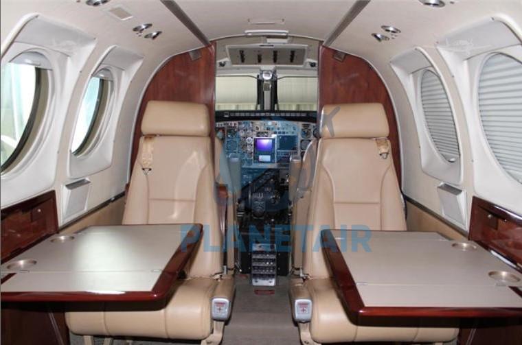 Beechcraft King Air C90 – Ano 1980 – 15.895 H.T.