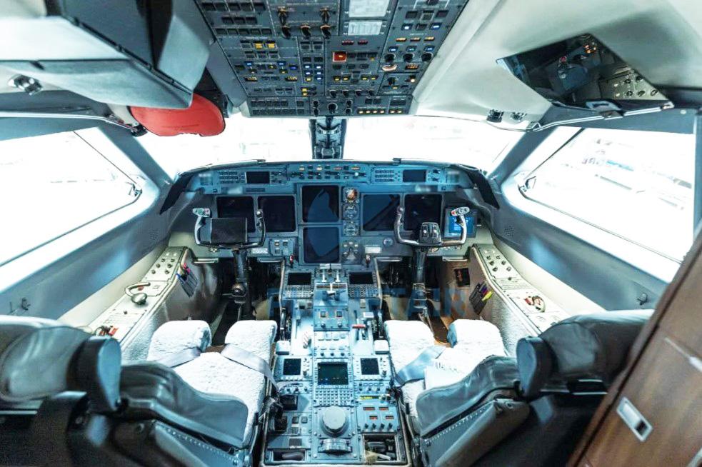 GULFSTREAM GV – ANO 2001 – 9.005 H.T.