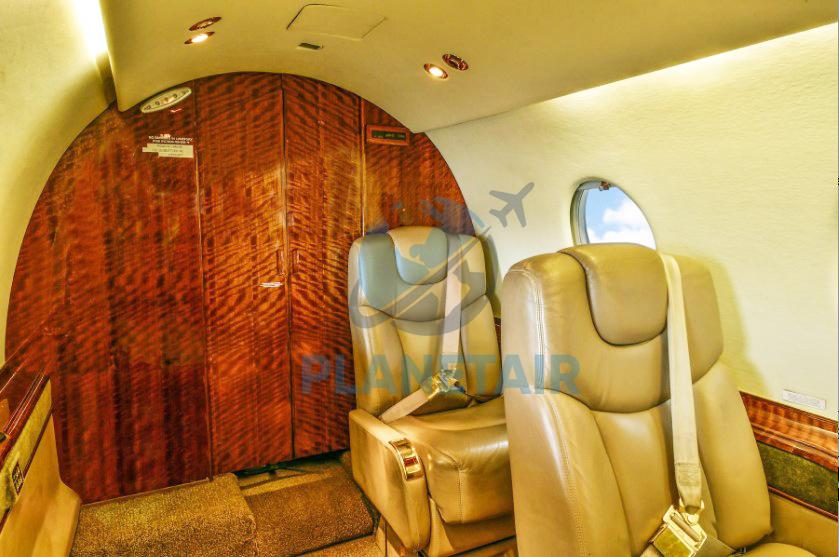 BEECHCRAFT HAWKER 400XP – ANO 2005 – 4.902 H.T.