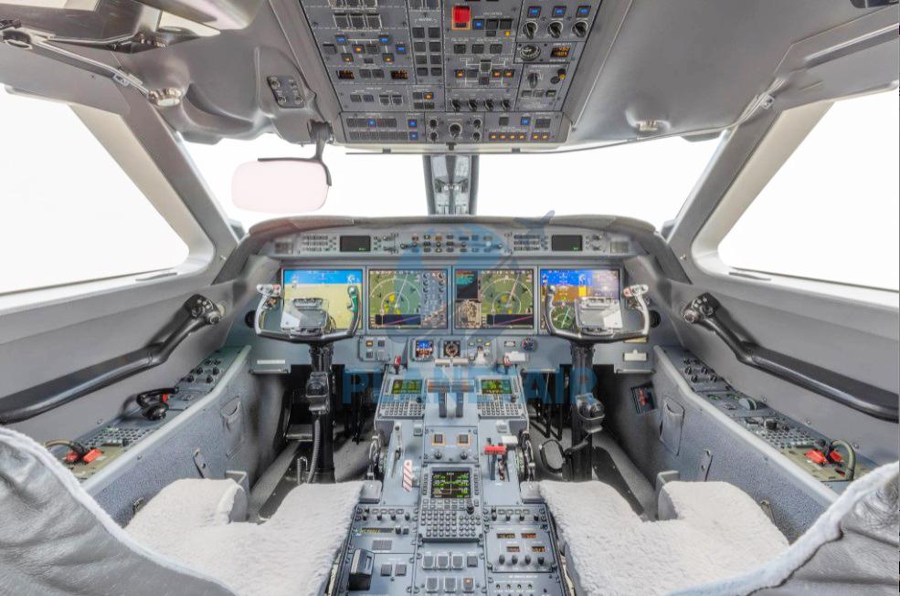 GULFSTREAM G550 – ANO 2011 – 3.547 H.T.