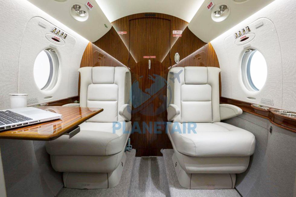 GULFSTREAM G150 – ANO 2014 – 2.072 H.T.