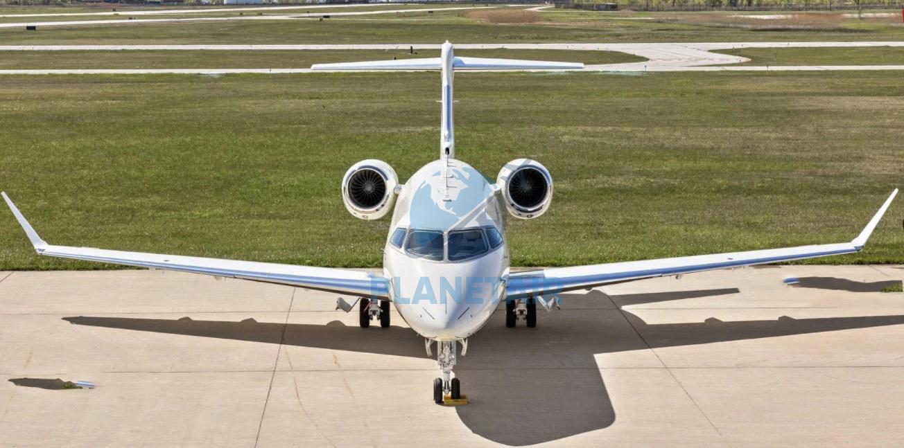 BOMBARDIER CHALLENGER 350 – ANO 2015 – 523 H.T.