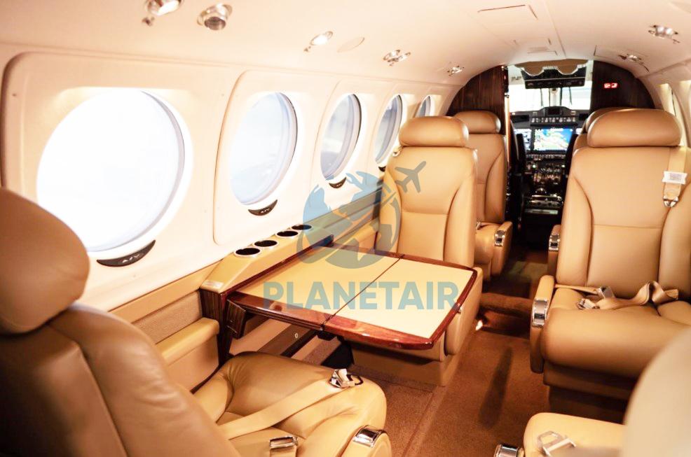 BEECHCRAFT KING AIR 250 – ANO 2019 –  596 H.T.