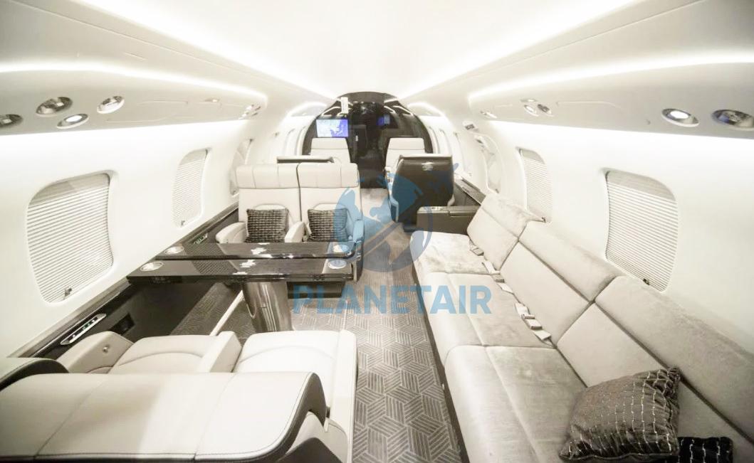 BOMBARDIER CHALLENGER 650 – ANO 2019 – 734 H.T.