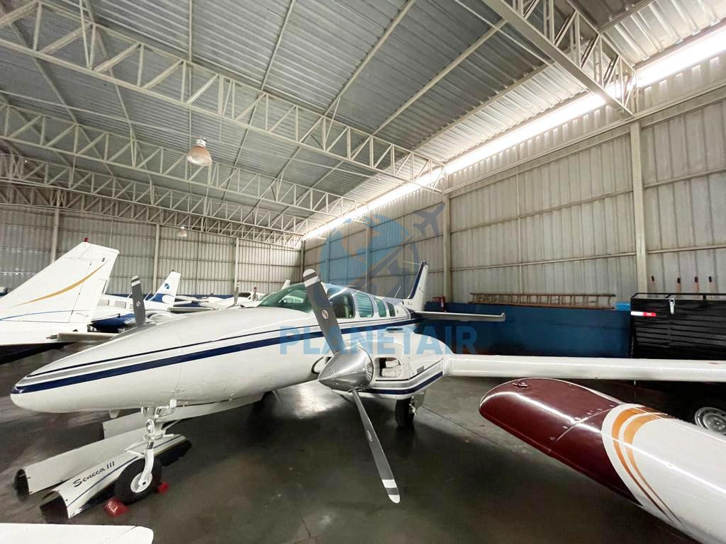 Beechcraft Baron 58 – Ano 1972 – 5.085 H.T.