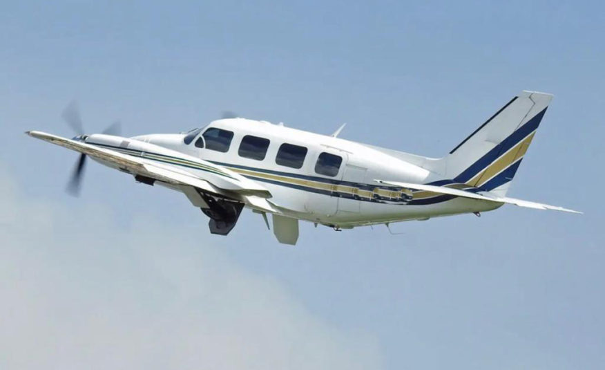 Avião Bimotor Piper Navajo PA-31-325 CR – Ano 1983 – 3524 ht