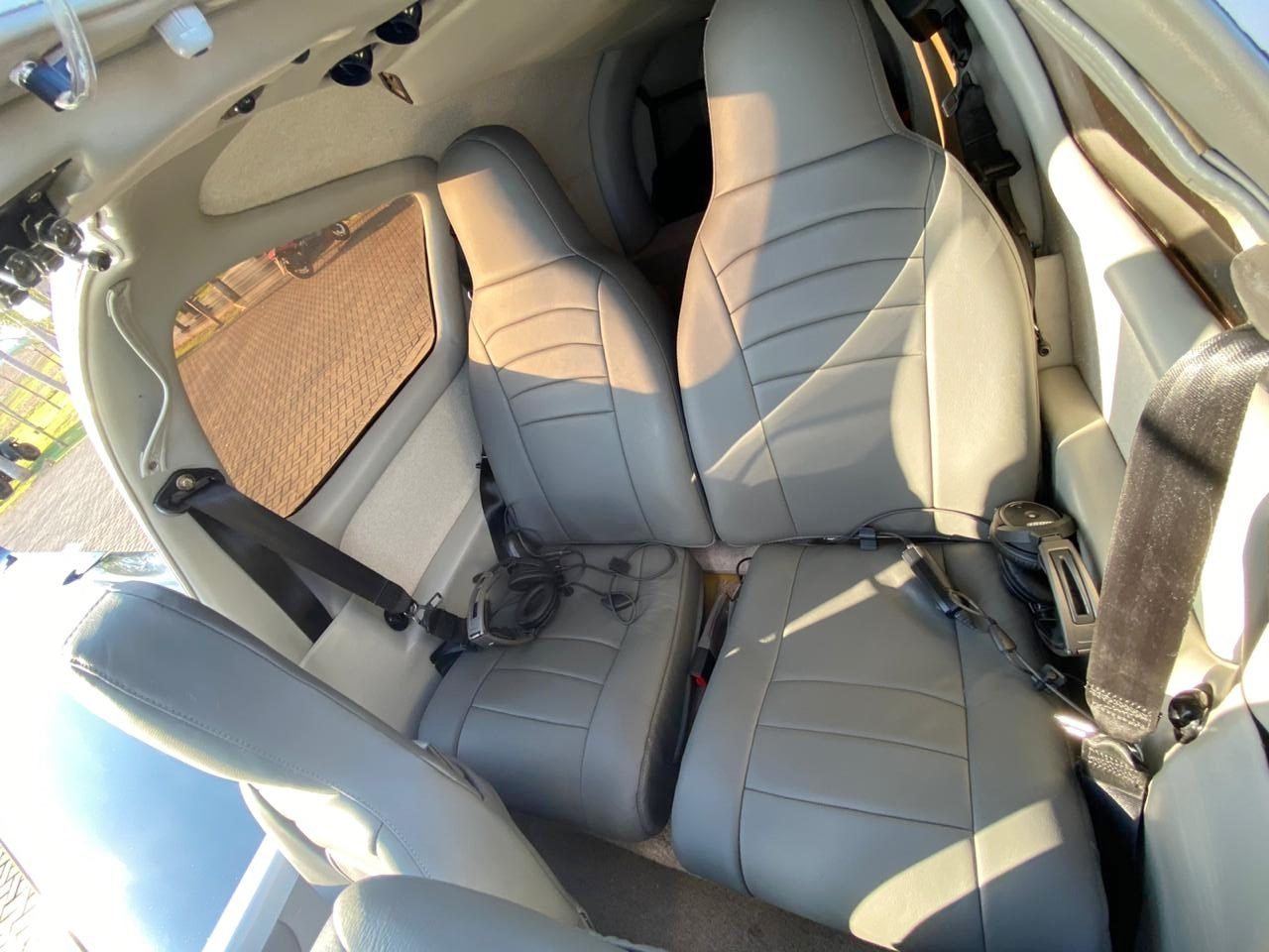 Avião Cessna Columbia 400 LC4-550FG –  Ano 2007 – 900 Horas Totais