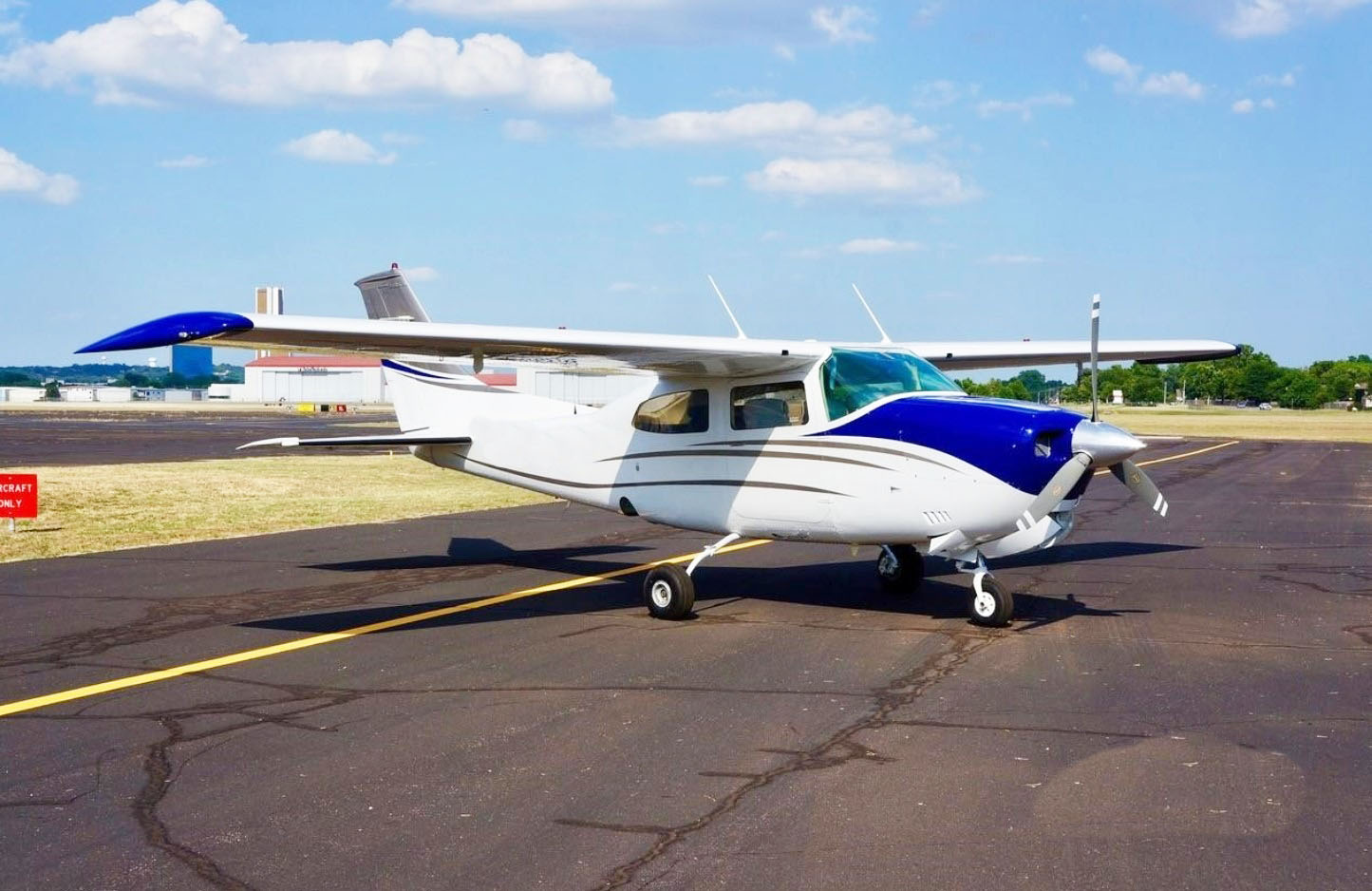 Avião Cessna 210L – Ano 1975 – 5700 horas totais