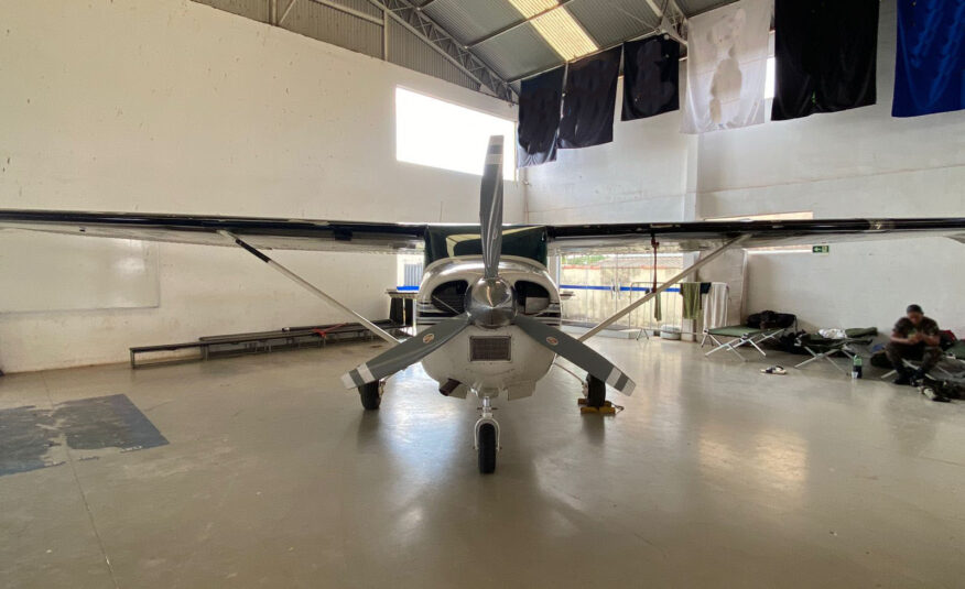 Cessna Aircraft 182K – Ano 1967 – 4.960 H.T.