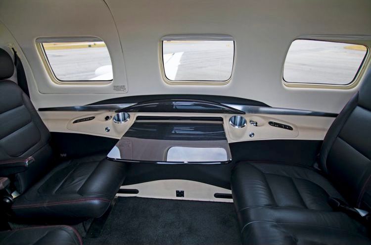 Avião Piper M600 2018