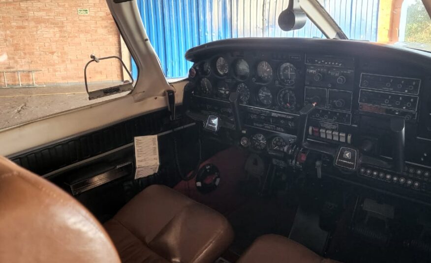 Embraer Corisco Aspirado – EMB-711T – Ano 1980 – 1.853 Horas Totais