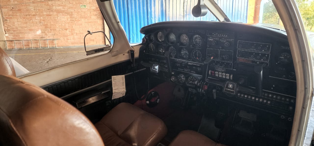 Embraer Corisco Aspirado – EMB-711T – Ano 1980 – 1.853 Horas Totais