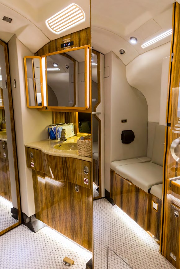 Avião Dassault Falcon 900B – Ano 1987 – 11.500 horas