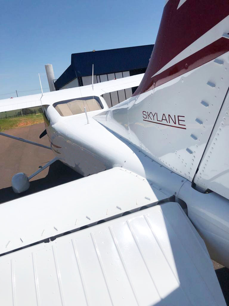 Avião Cessna 182 – Ano 2005 – 2.225 H.T.