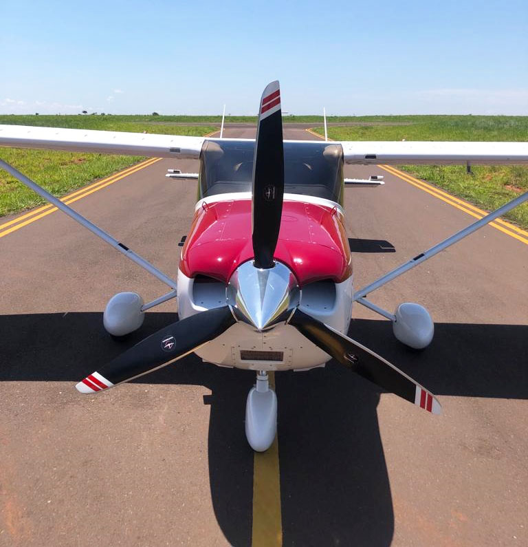 Avião Cessna 182 – Ano 2005 – 2.225 H.T.