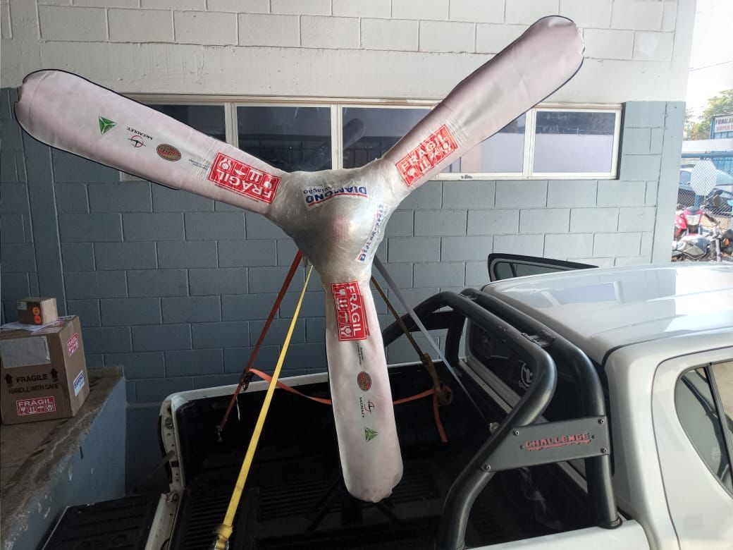 Avião Cessna 210L – Ano 1973 – 4.600 horas totais