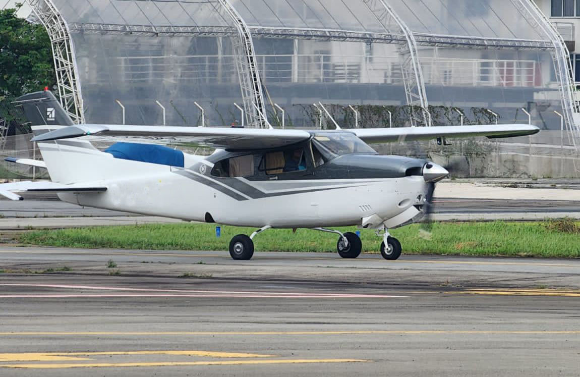 Avião Cessna 210N – Ano 1984 – 4.310 horas totais