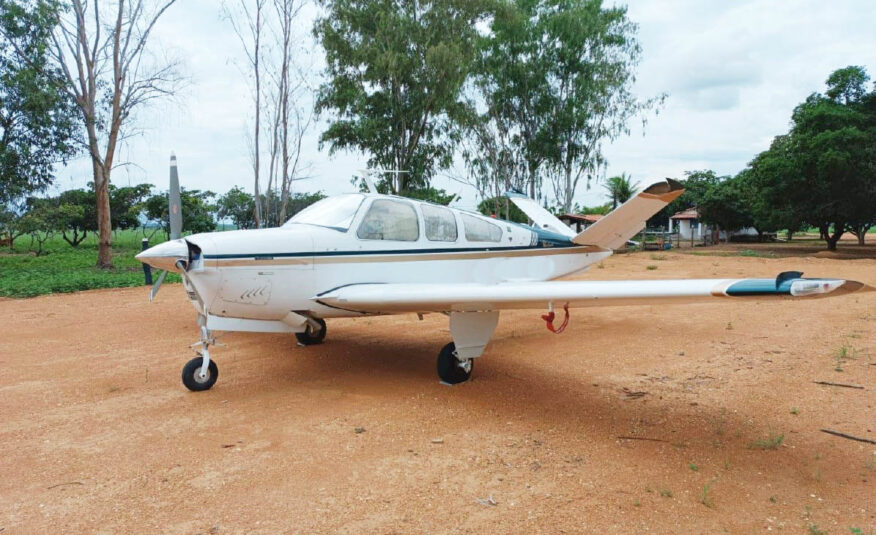 Avião Beechcraft Bonanza V35B – Ano 1975 – 6.000 Horas