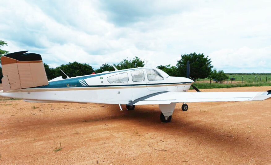 Avião Beechcraft Bonanza V35B – Ano 1975 – 6.000 Horas