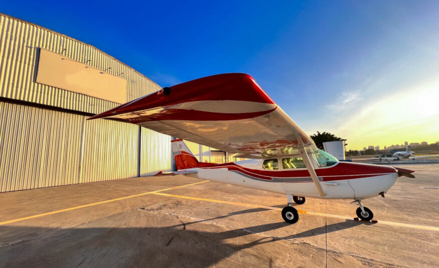 Cessna Aircraft 172C- Ano 1963 – 8.150 H.T.