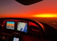 Avião Cirrus SR22 – Ano 2006 – 2.500 Horas Totais