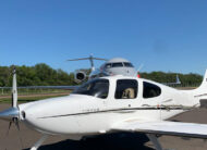 Avião Cirrus SR22 – Ano 2006 – 2.500 Horas Totais