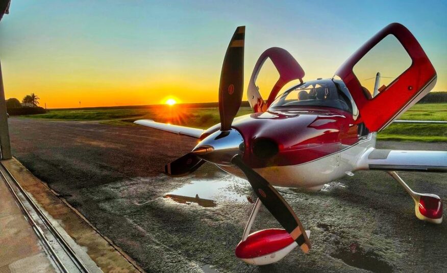 Cirrus SR22 GTSx TURBO – Ano 2008 -2.700 Horas Totais