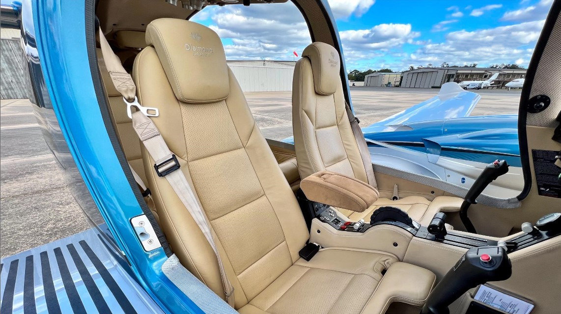 Avião Bimotor Diamond DA62 – Ano 2018 – 820 H.T.