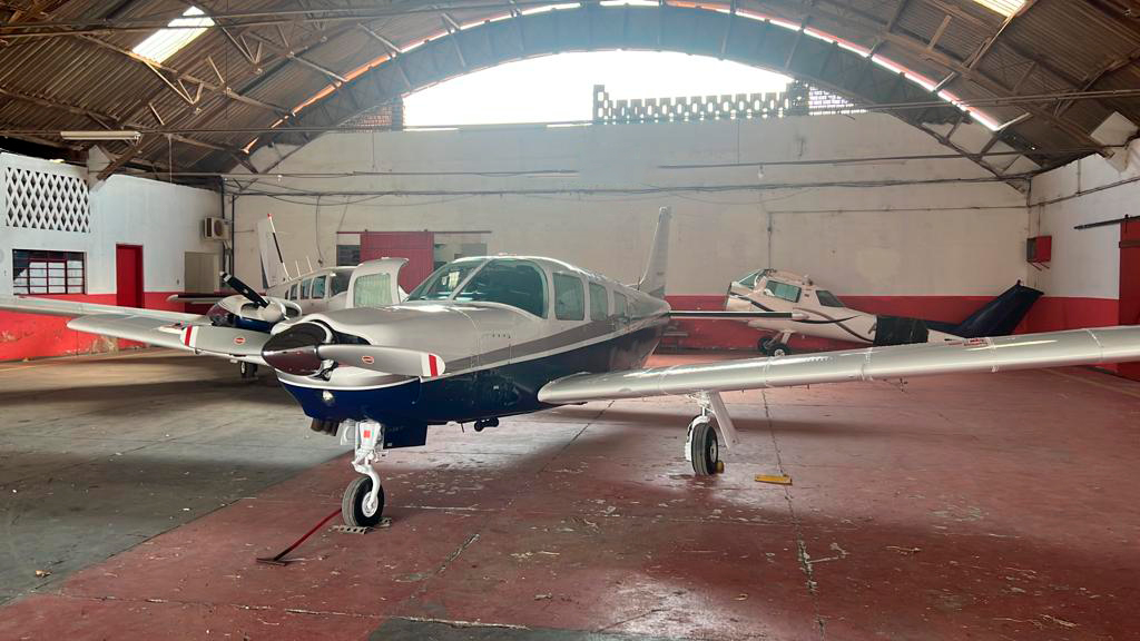 Avião Monomotor – Embraer Sertanejo EMB-721C – Ano 1979 – 3.089 H.T.