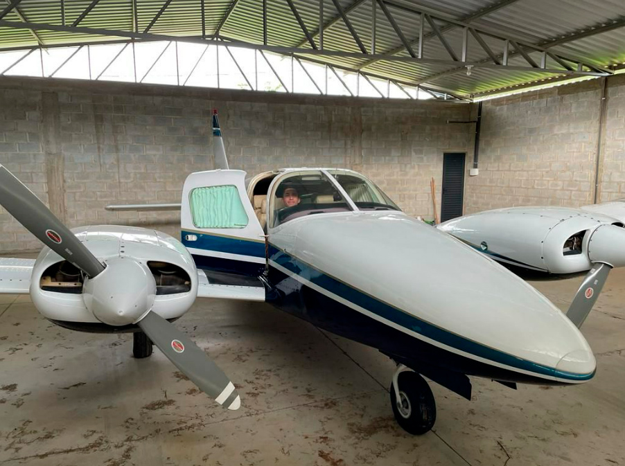 Avião Embraer Seneca II EMB-810C – Ano 1980 – 4.771 H.T.