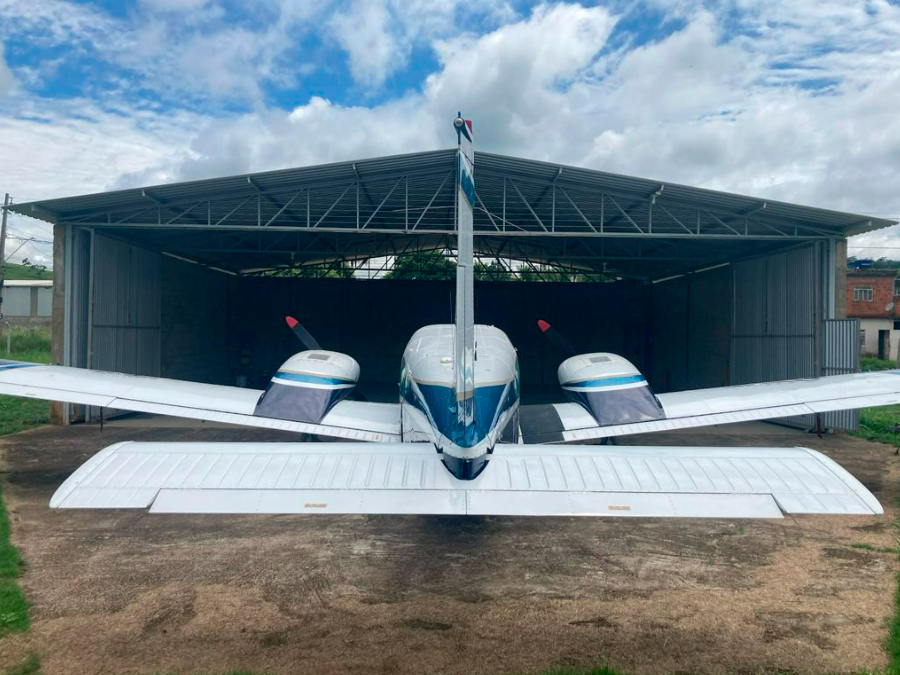 Avião Embraer Seneca II EMB-810C – Ano 1980 – 4.771 H.T.