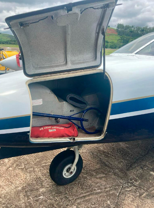 Avião Embraer Seneca II EMB-810C – Ano 1980 – 4.771 H.T.