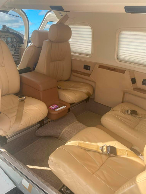 Avião Piper Seneca IV PA-34-220T – Ano 1994 – 2.900 H.T.