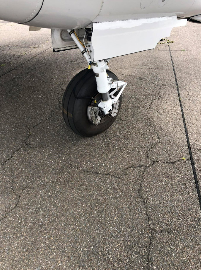 Avião Beechcraft King Air E90 – Ano 1972 – 11.492 H.T.