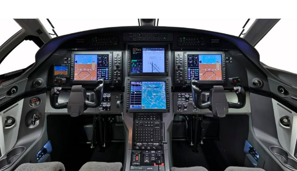 Avião Pilatus PC-12/47 – Ano 2014 – 2.594 H.T.