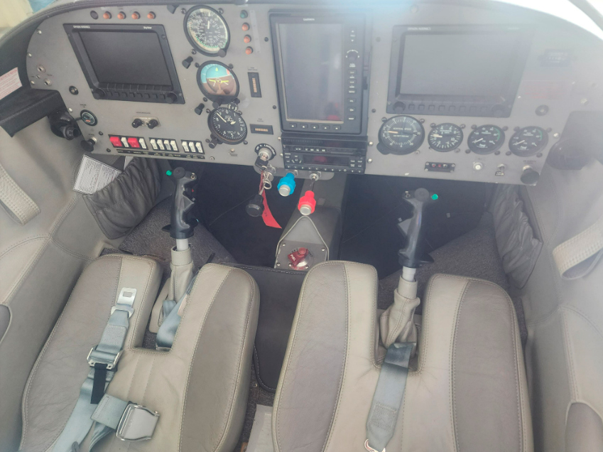 Avião Monomotor Flyer RV-7A – Ano 2010 – 1.050 H.T.