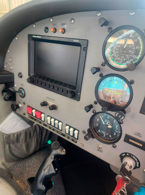 Avião Monomotor Flyer RV-7A – Ano 2010 – 1.050 H.T.