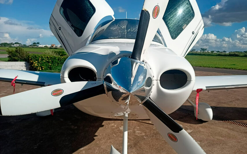 Cirrus SR22 GTS – Ano 2005 – 2.801 H.T.