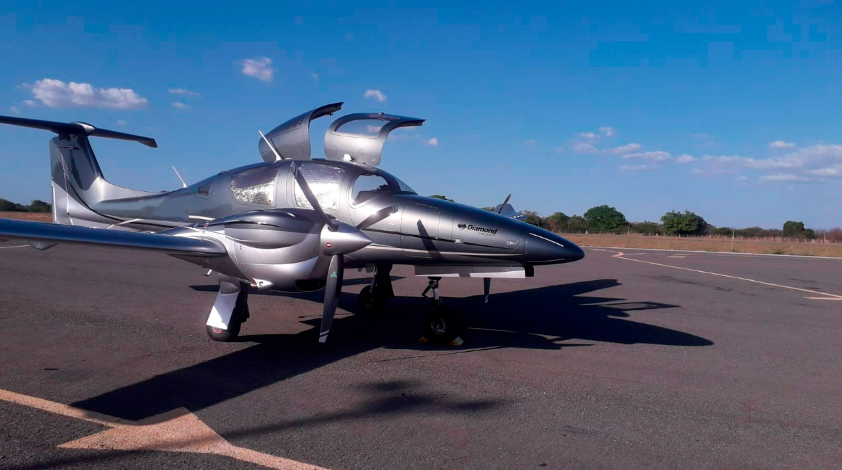 Avião Bimotor Diamond DA62 – Ano 2019 – 780 H.T.